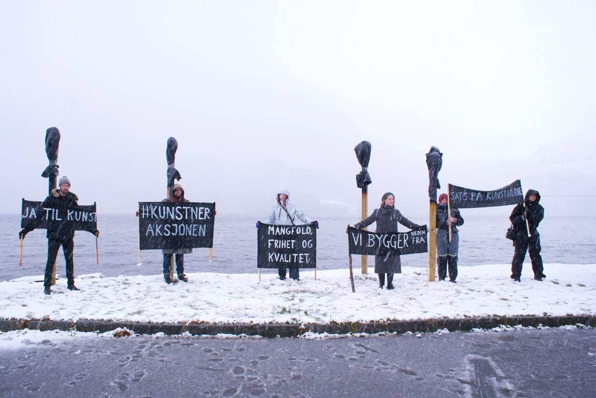 Protest action, Dale i Sunnfjord, November 19 2013